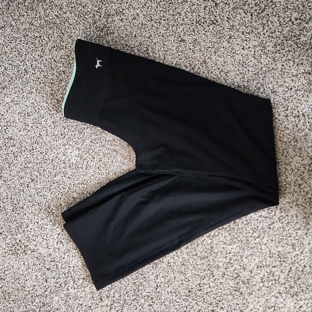 Victoria Secret Pink reversible flare Leg leggings